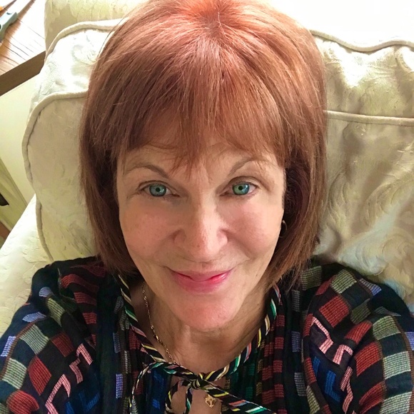 Meet your Posher, Pam - Picture 1 of 1